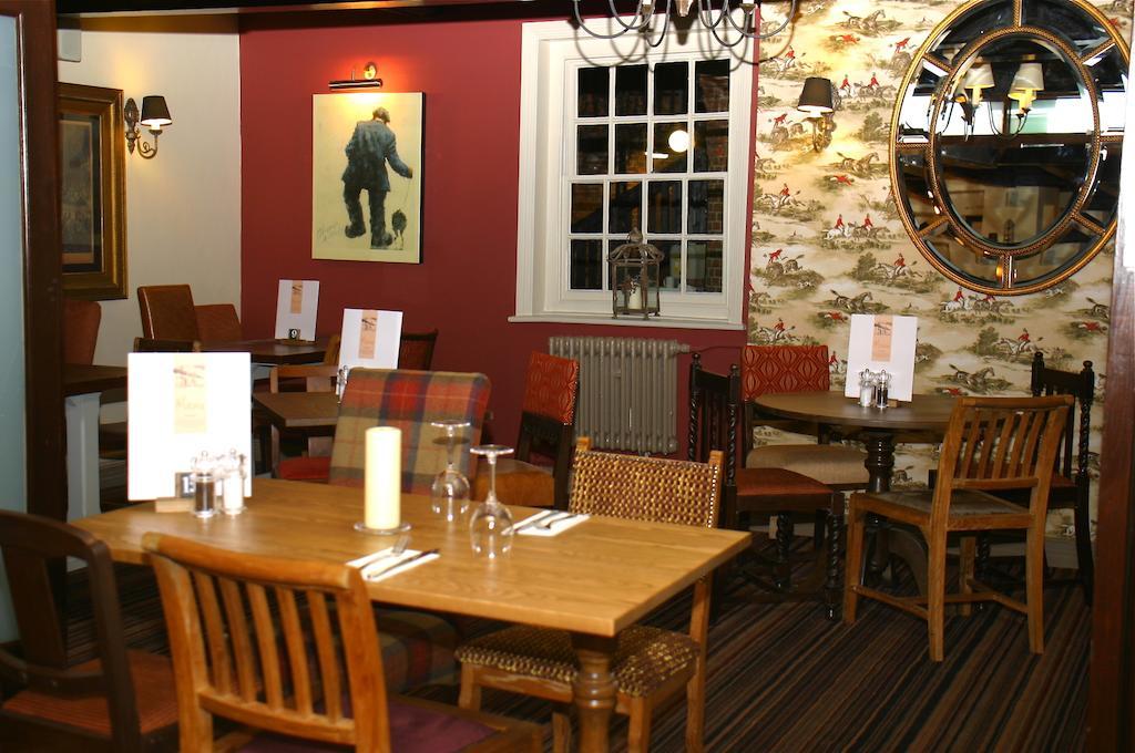 The Bear Hotel By Greene King Inns Hungerford Exteriör bild