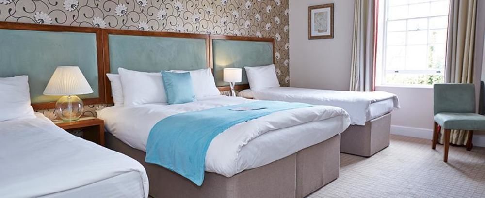The Bear Hotel By Greene King Inns Hungerford Exteriör bild